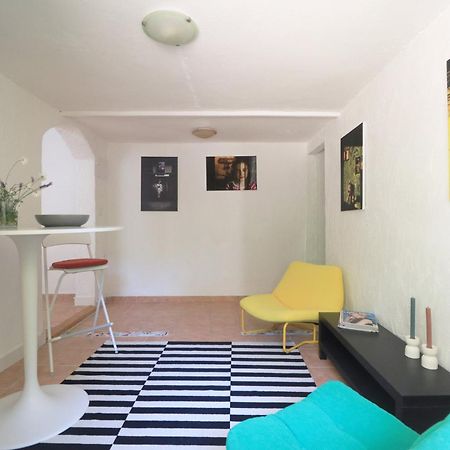 Apartments-Estate Under The Paintbrush Vis Bagian luar foto